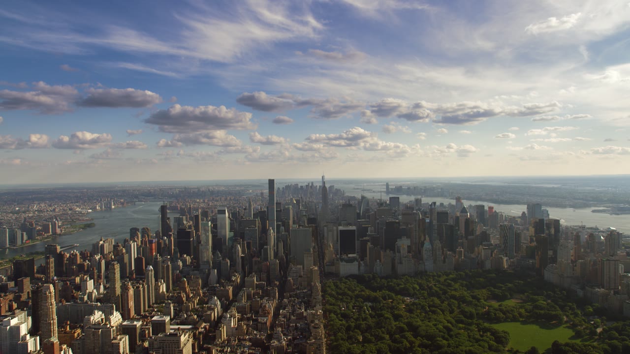 New York Midtown, an Aerial film shown full frame