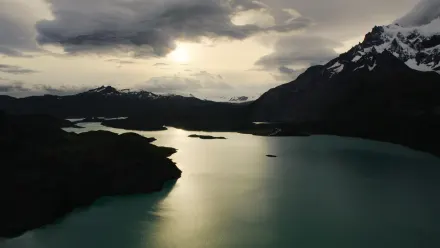 Patagonia River Aerial wallpaper