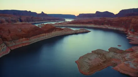 Utah’s Lake Powell Aerial wallpaper